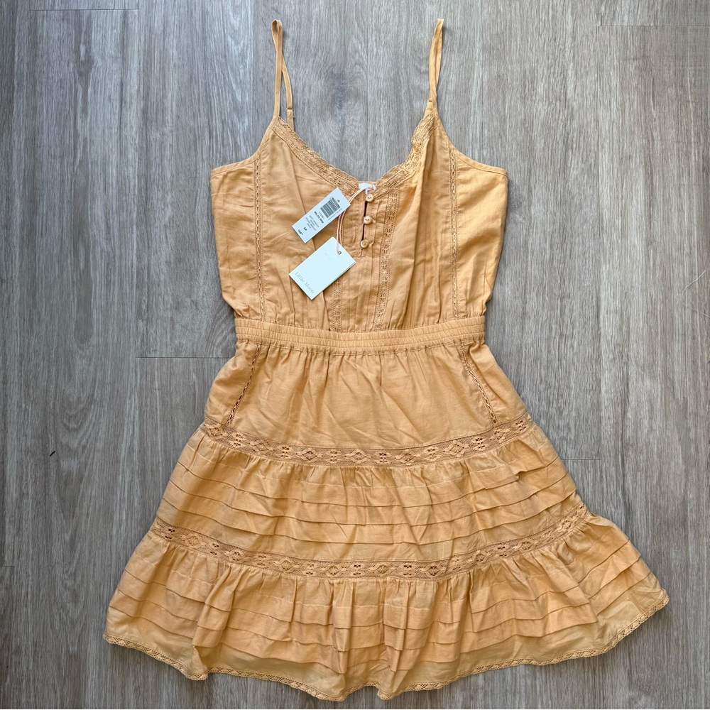 NWT Aritzia Little Moon Milos Mini Dress in Soft Apricot Peach, Size Small